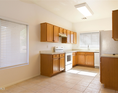 9828 E Knowles Avenue - Photo Thumbnail 1