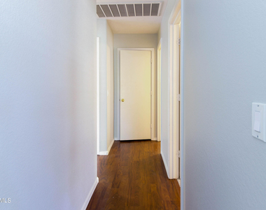 9828 E Knowles Avenue - Photo Thumbnail 6