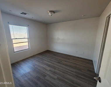 158 W Taylor Avenue - Photo Thumbnail 9