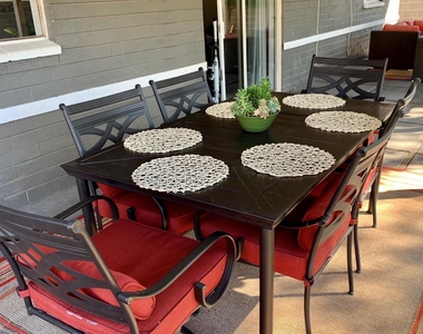 6919 E Cheery Lynn Road - Photo Thumbnail 21
