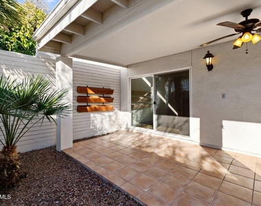 8773 E Via De Sereno -- - Photo Thumbnail 18