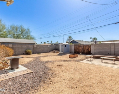 1645 W Willetta Street - Photo Thumbnail 27