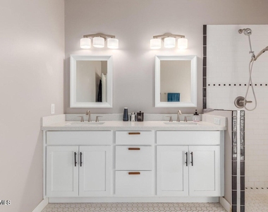 1645 W Willetta Street - Photo Thumbnail 16