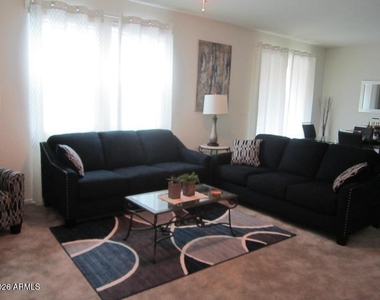 40584 W Helen Court - Photo Thumbnail 2