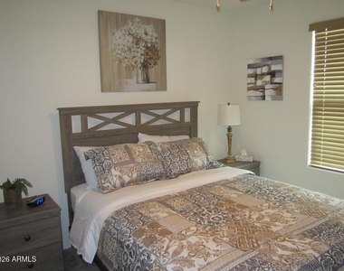 40584 W Helen Court - Photo Thumbnail 10