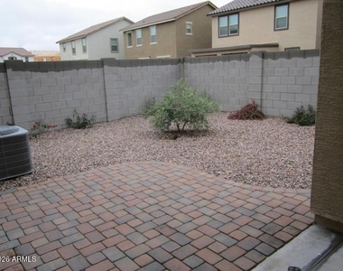 40584 W Helen Court - Photo Thumbnail 15