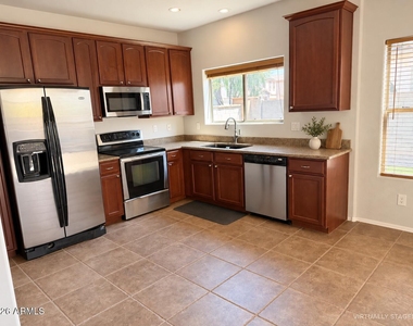 2595 S Southwind Drive - Photo Thumbnail 3