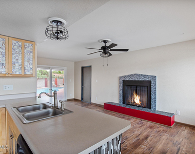 1601 W Marco Polo Road - Photo Thumbnail 6