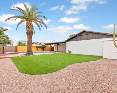 1601 W Marco Polo Road - Photo Thumbnail 16