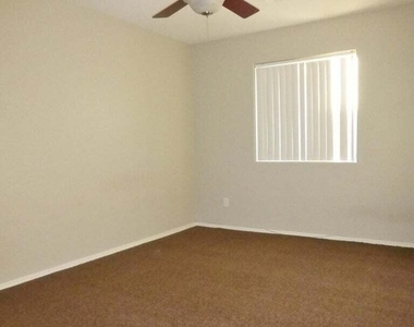 15125 W Adams Street - Photo Thumbnail 14