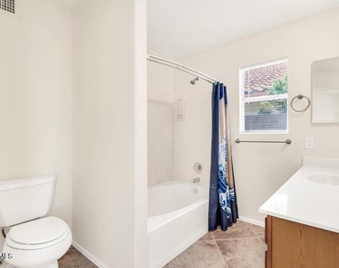 5910 W Commonwealth Avenue - Photo Thumbnail 24