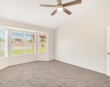 5910 W Commonwealth Avenue - Photo Thumbnail 21