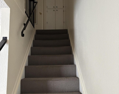 6618 S Palm Drive - Photo Thumbnail 11