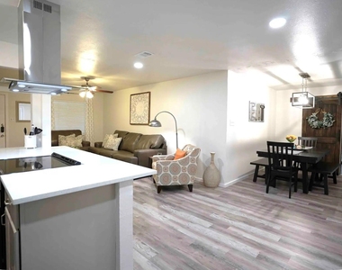 610 Jones Street - Photo Thumbnail 1