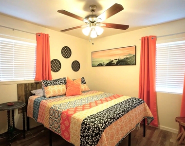 610 Jones Street - Photo Thumbnail 10