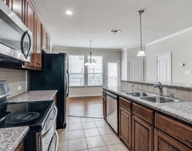 2500 Rockbrook Drive - Photo Thumbnail 7