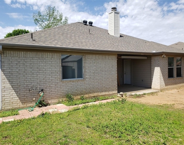 505 Thistle Meade Circle - Photo Thumbnail 38