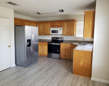505 Thistle Meade Circle - Photo Thumbnail 3