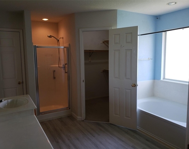 505 Thistle Meade Circle - Photo Thumbnail 31