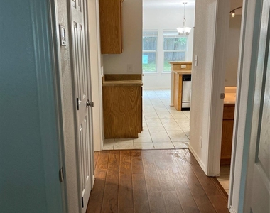2212 Snake River Drive - Photo Thumbnail 14