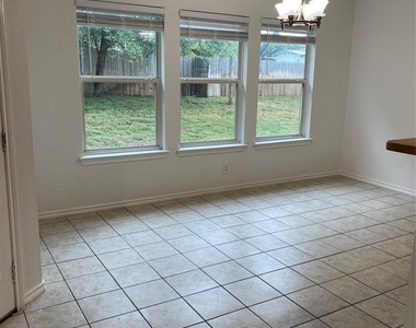 2212 Snake River Drive - Photo Thumbnail 7