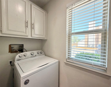 3635 Garden Brook Drive - Photo Thumbnail 7