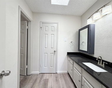 3635 Garden Brook Drive - Photo Thumbnail 21