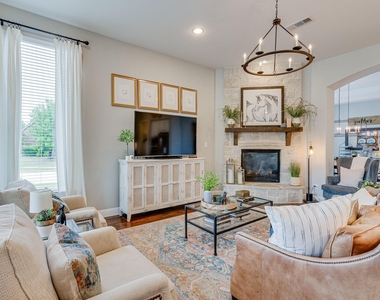 6200 Savannah Oak Trail - Photo Thumbnail 12