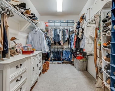 6200 Savannah Oak Trail - Photo Thumbnail 24