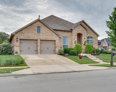 6200 Savannah Oak Trail - Photo Thumbnail 1