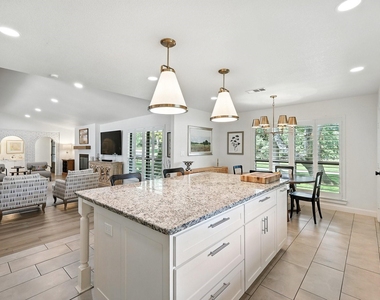 3201 Carmel Street - Photo Thumbnail 11