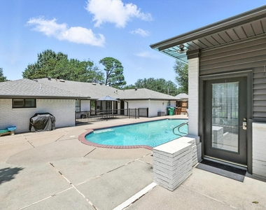 3201 Carmel Street - Photo Thumbnail 31
