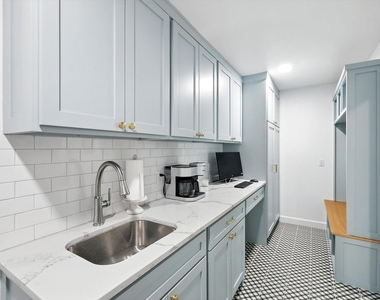 3201 Carmel Street - Photo Thumbnail 28