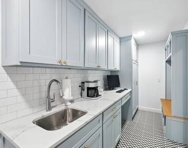 3201 Carmel Street - Photo Thumbnail 17