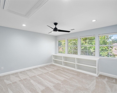 1508 Comanche Drive - Photo Thumbnail 9
