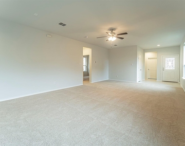 3305 Shortgrass Lane - Photo Thumbnail 2
