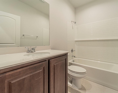 3305 Shortgrass Lane - Photo Thumbnail 20