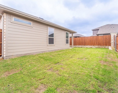 3305 Shortgrass Lane - Photo Thumbnail 22
