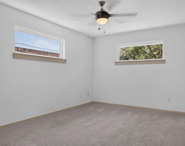 3811 Ovid Avenue - Photo Thumbnail 21