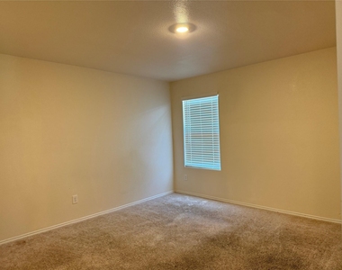 5927 Nyquist Way - Photo Thumbnail 1