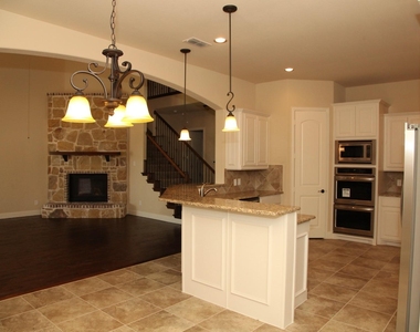 2025 Menominee Drive - Photo Thumbnail 24
