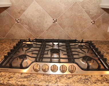 2025 Menominee Drive - Photo Thumbnail 28