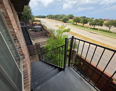 809 Rockingham Drive - Photo Thumbnail 25