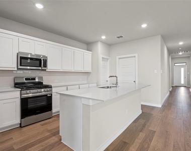 507 Avocet Road - Photo Thumbnail 3