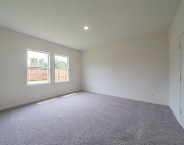 1838 Mccree Street - Photo Thumbnail 8
