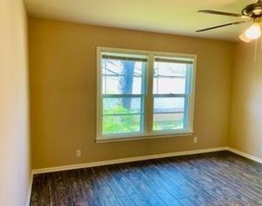 103 Lewis Street - Photo Thumbnail 9