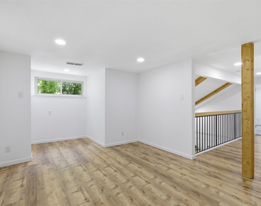 11022 Ferndale Road - Photo Thumbnail 18