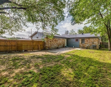 10125 Muskogee Drive - Photo Thumbnail 10