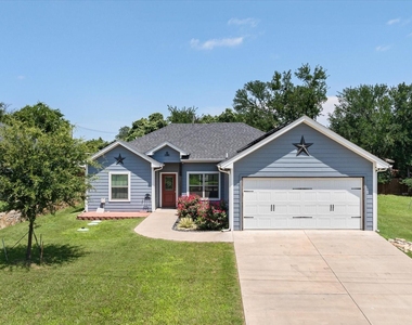2206 Navasota Street - Photo Thumbnail 20
