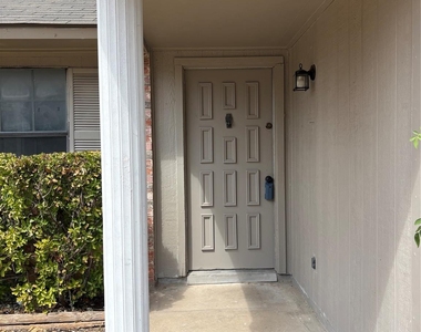 510 Matterhornn Street - Photo Thumbnail 1